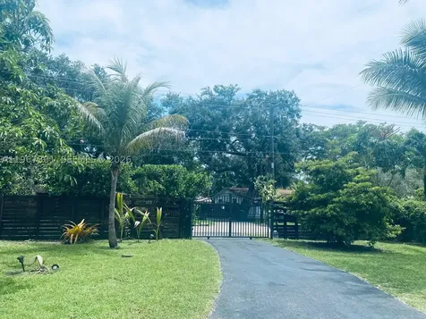 1760 NE 144th Street Miami FL 33181