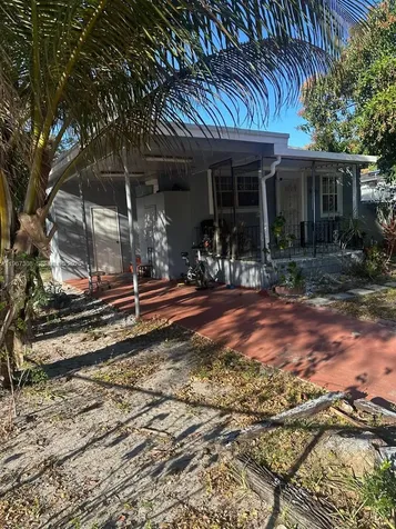 1005 NE 145th Street North Miami FL 33161
