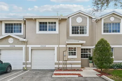 12252 SW 50th Place Cooper City FL 33330