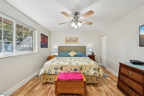 12252 SW 50th Place Cooper City FL 33330