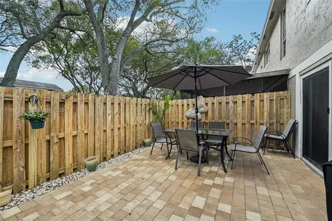12252 SW 50th Place Cooper City FL 33330