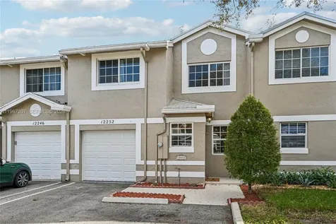 12252 SW 50th Place Cooper City FL 33330