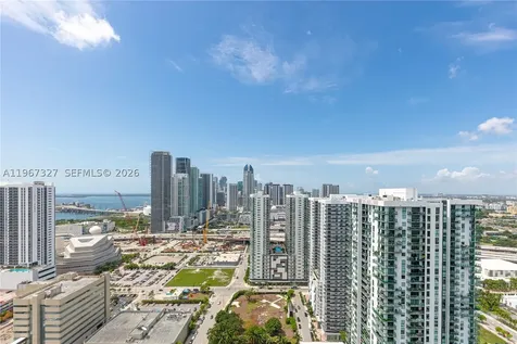 Miami FL 33132