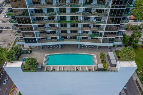 Miami FL 33132