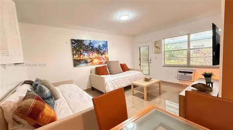 650 Pennsylvania Avenue Miami Beach FL 33139