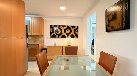 650 Pennsylvania Avenue Miami Beach FL 33139