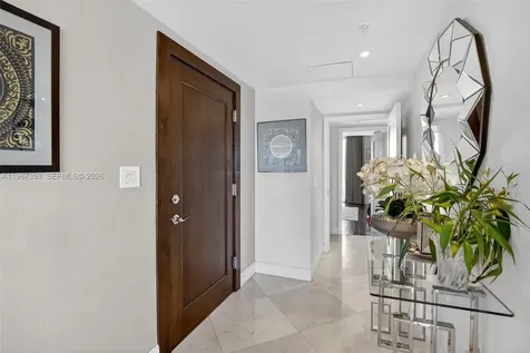 19400 Turnberry Way Aventura FL 33180