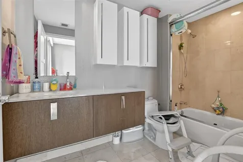 19400 Turnberry Way Aventura FL 33180