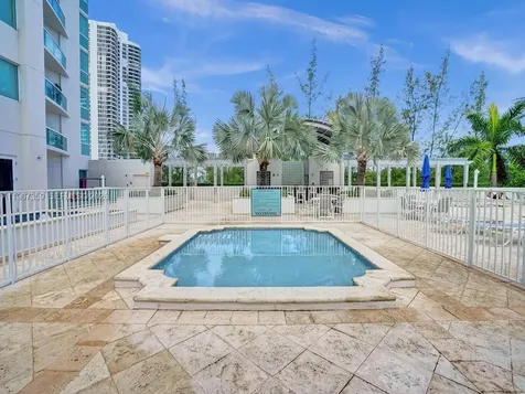 19400 Turnberry Way Aventura FL 33180