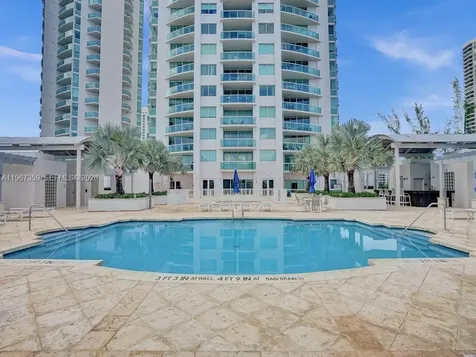 19400 Turnberry Way Aventura FL 33180