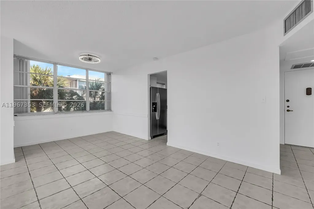 2781 Taft Street Hollywood FL 33020