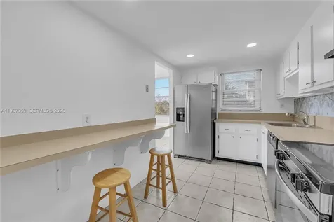 2781 Taft Street Hollywood FL 33020