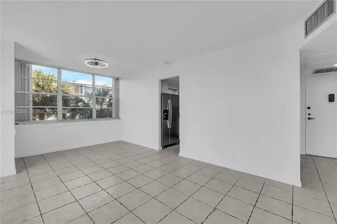 2781 Taft Street Hollywood FL 33020