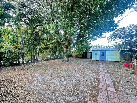 1829 Harding Street Hollywood FL 33020