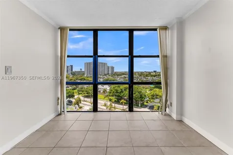 800 Parkview Drive Hallandale Beach FL 33009