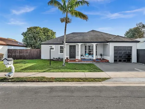 18379 SW 138th Place Miami FL 33177