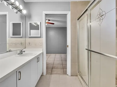 18379 SW 138th Place Miami FL 33177