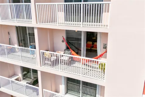 3161 S Ocean Drive Hallandale Beach FL 33009
