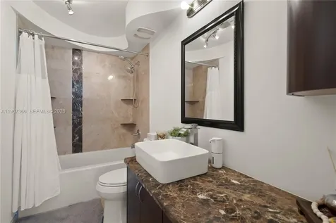 3161 S Ocean Drive Hallandale Beach FL 33009