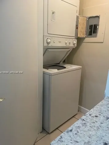 9999 Summerbreeze Drive Sunrise FL 33322