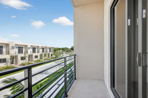 13888 SW 261st Terrace Miami FL 33032