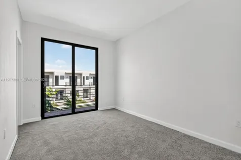 13888 SW 261st Terrace Miami FL 33032