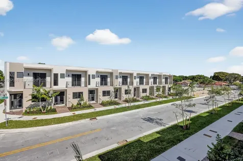 13888 SW 261st Terrace Miami FL 33032