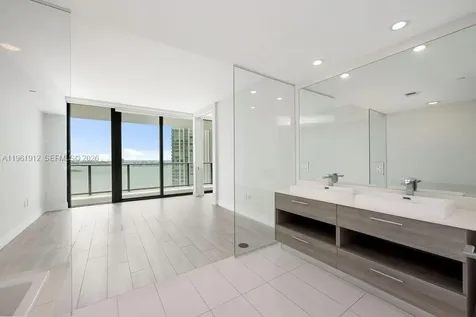 650 NE 32nd Street Miami FL 33137