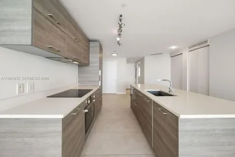 650 NE 32nd Street Miami FL 33137