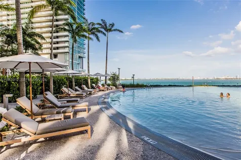 650 NE 32nd Street Miami FL 33137