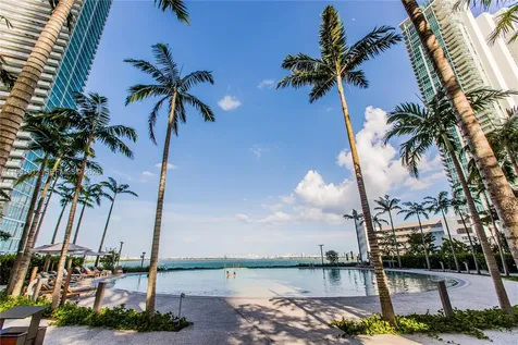 650 NE 32nd Street Miami FL 33137