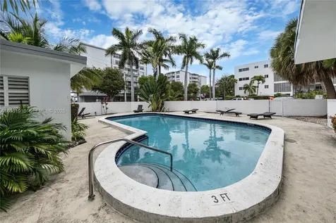 9971 W Bay Harbor Drive Bay Harbor Islands FL 33154