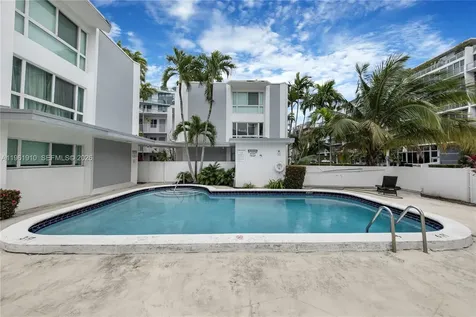 9971 W Bay Harbor Drive Bay Harbor Islands FL 33154