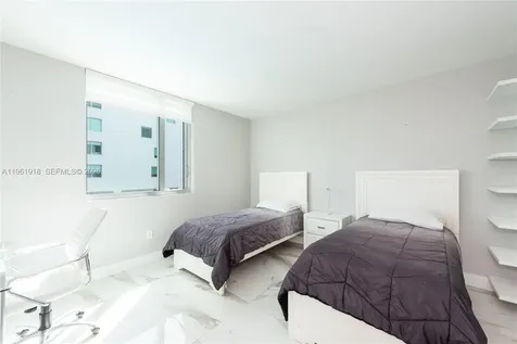 55 SE 6 Street Miami FL 33131
