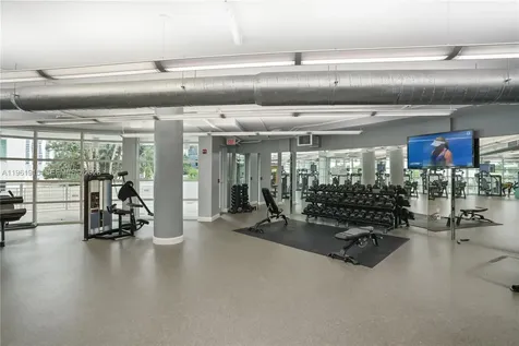 253 NE 2nd Street Miami FL 33132