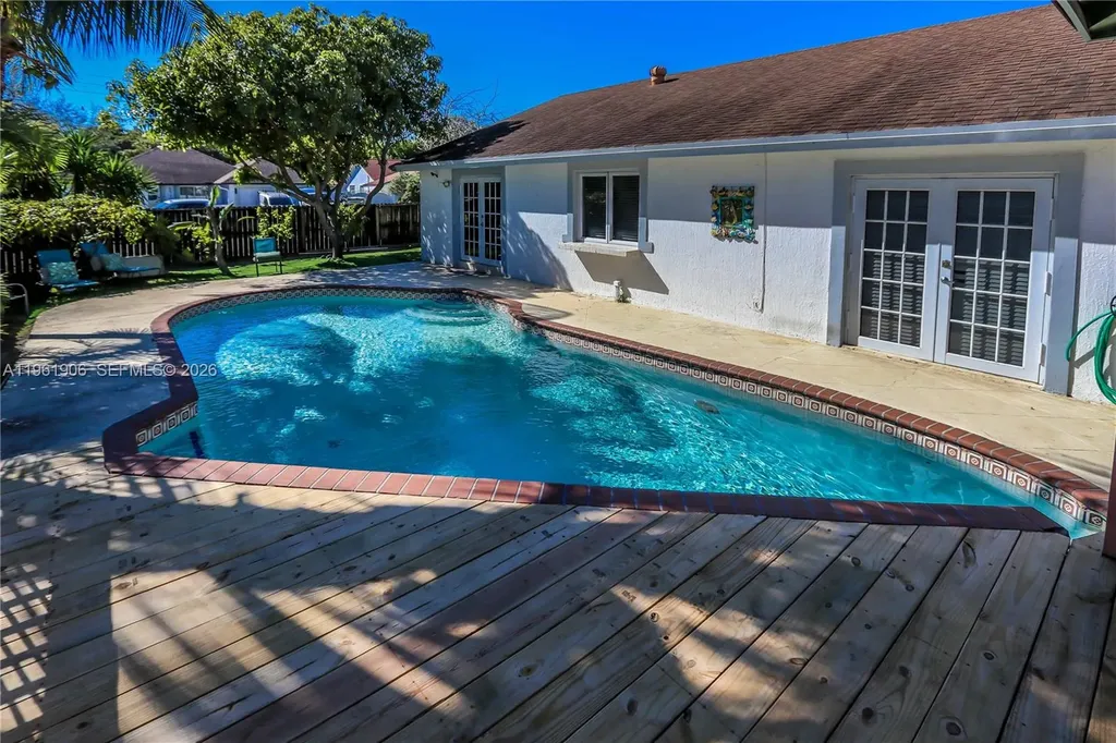 3597 SW 69th Terrace Miramar FL 33023