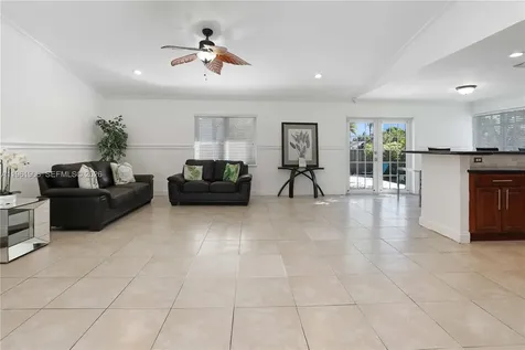 3597 SW 69th Terrace Miramar FL 33023