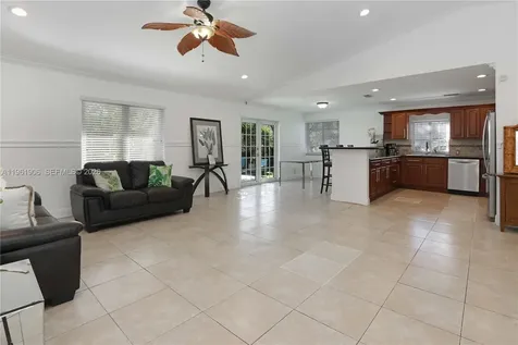 3597 SW 69th Terrace Miramar FL 33023