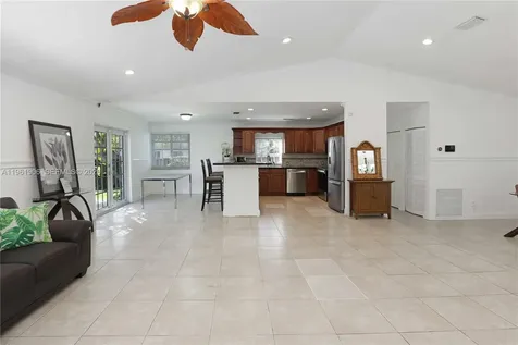 3597 SW 69th Terrace Miramar FL 33023