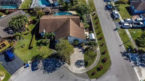 3597 SW 69th Terrace Miramar FL 33023