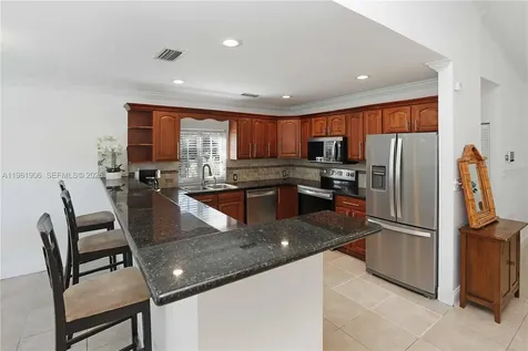 3597 SW 69th Terrace Miramar FL 33023