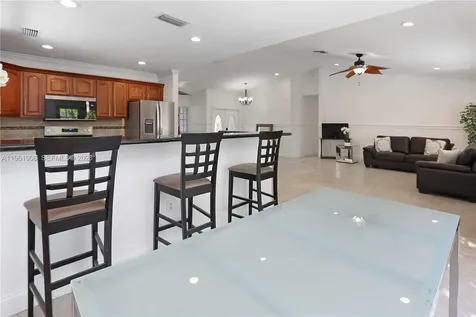 3597 SW 69th Terrace Miramar FL 33023