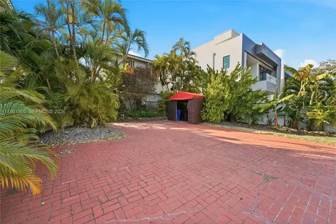 401 Coconut Isle Drive Fort Lauderdale FL 33301