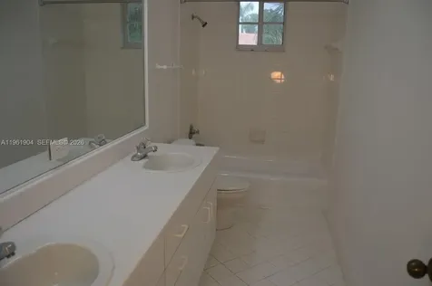 3844 San Simeon Circle Weston FL 33331