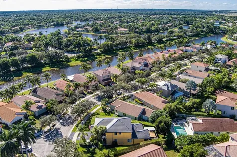 1280 Majesty Terrace Weston FL 33327
