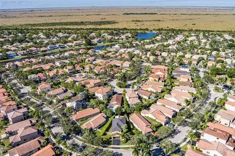 1280 Majesty Terrace Weston FL 33327