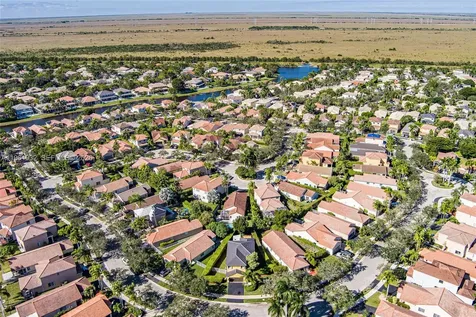 1280 Majesty Terrace Weston FL 33327