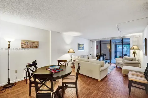 2814 N 46th Avenue Hollywood FL 33021