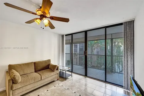 2814 N 46th Avenue Hollywood FL 33021