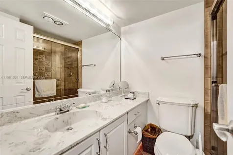 2814 N 46th Avenue Hollywood FL 33021
